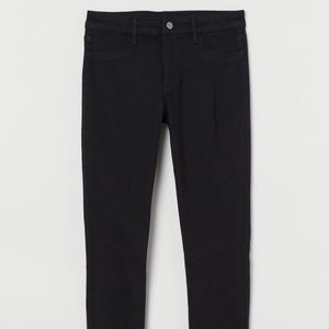 Black mid rise jeans